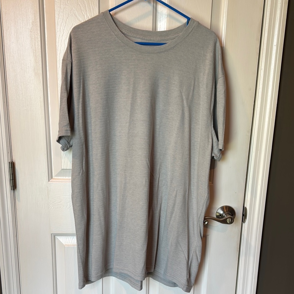 Goodfellow & Co Gray Crew Neck Short Sleeve Tee
